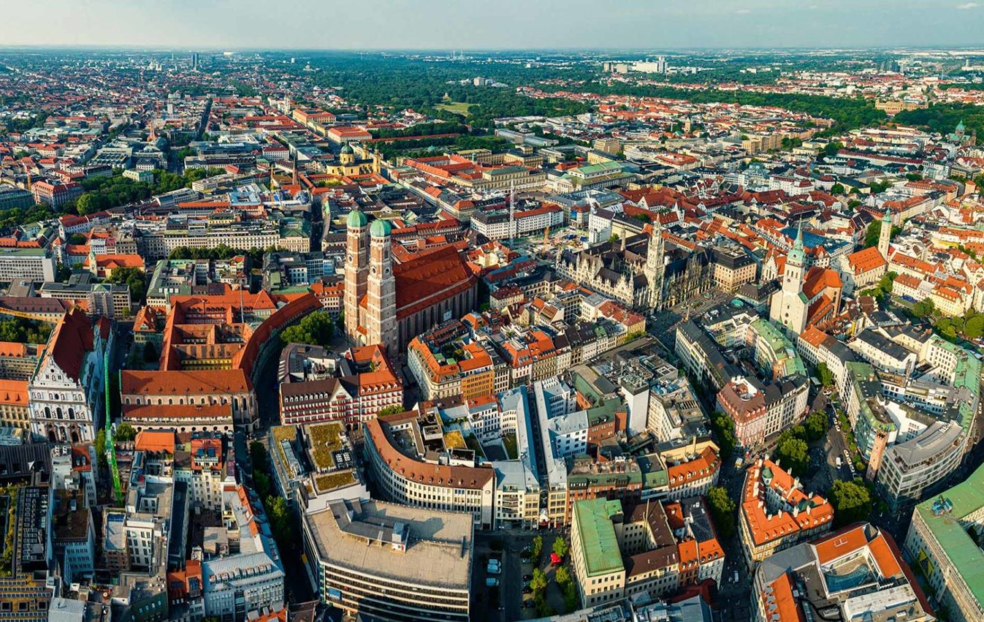 München von oben. Hintergrundbild zum Beitrag Stadtentwicklung München.