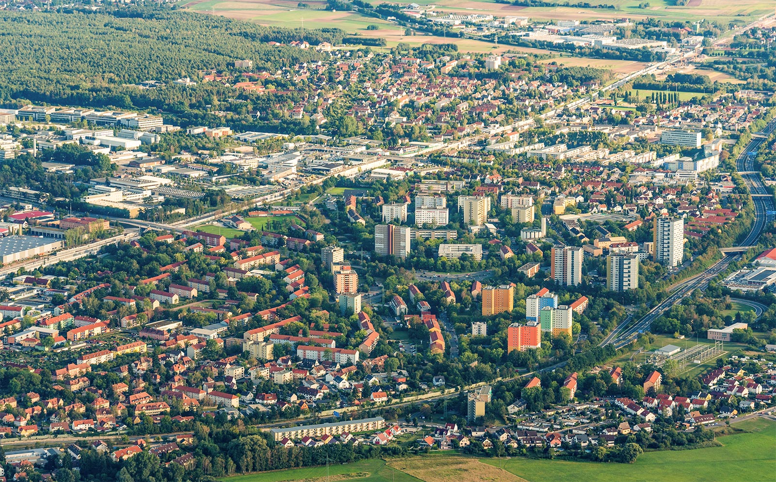 Luftaufnahme zeit Stadtentwicklung der Stadt Erlangen